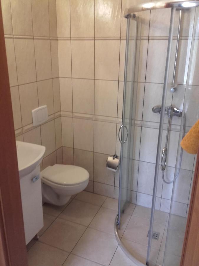 Willa Za Debami Aparthotel Głogów Exteriör bild
